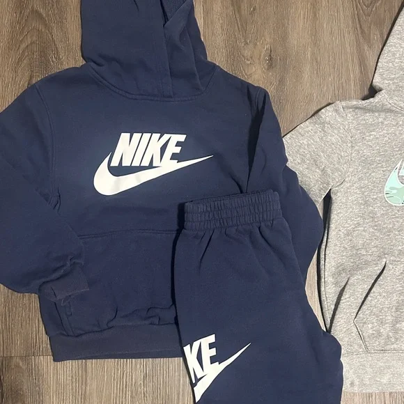 Nike Navy and Gray Kids' Hoodie Set size 7 - Picture 3 of 4